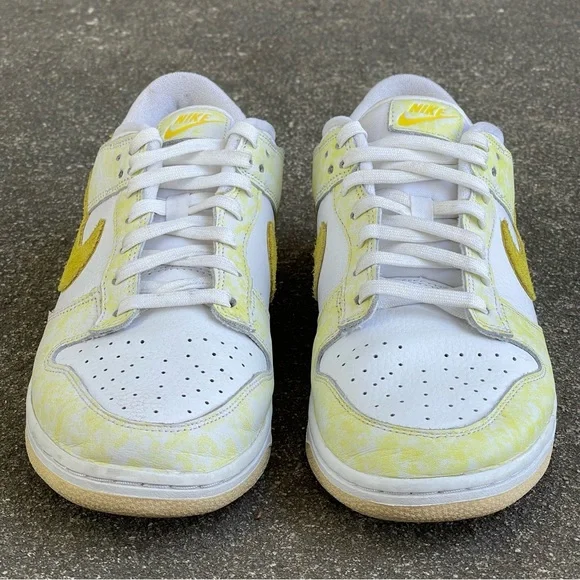 Dunk Low “Yellow Strike” - Picture 6 of 13